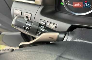 Внедорожник / Кроссовер Lexus LX 2013 в 