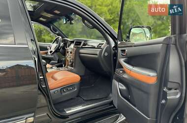 Внедорожник / Кроссовер Lexus LX 2013 в 