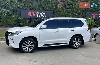 Внедорожник / Кроссовер Lexus LX 2015 в Киеве