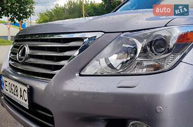 Внедорожник / Кроссовер Lexus LX 2008 в 