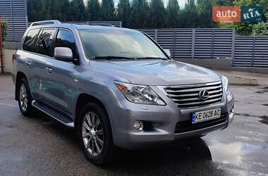 Внедорожник / Кроссовер Lexus LX 2008 в 