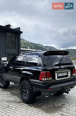 Внедорожник / Кроссовер Lexus LX 2006 в 