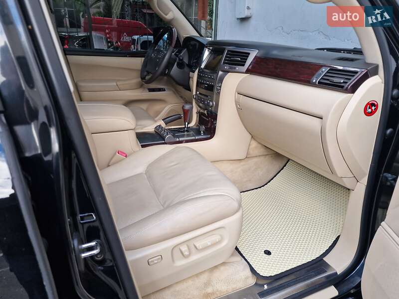 Позашляховик / Кросовер Lexus LX 2008 в Одесі