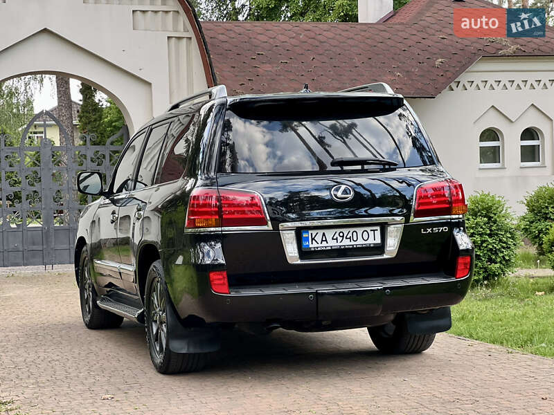 Позашляховик / Кросовер Lexus LX 2011 в Києві