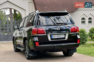 Внедорожник / Кроссовер Lexus LX 2011 в 