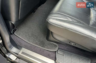 Внедорожник / Кроссовер Lexus LX 2011 в 