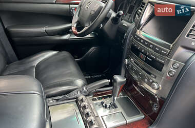 Внедорожник / Кроссовер Lexus LX 2011 в 