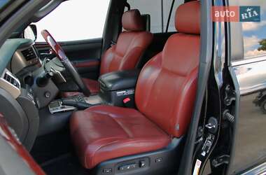 Позашляховик / Кросовер Lexus LX 2014 в 