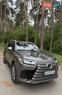 Внедорожник / Кроссовер Lexus LX 2023 в 