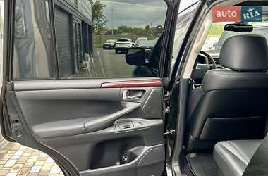 Внедорожник / Кроссовер Lexus LX 2011 в 