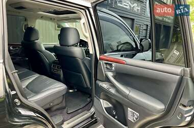 Внедорожник / Кроссовер Lexus LX 2011 в 