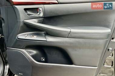 Внедорожник / Кроссовер Lexus LX 2011 в 