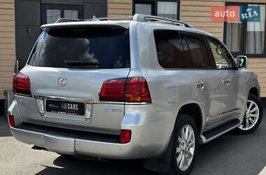 Внедорожник / Кроссовер Lexus LX 2008 в 