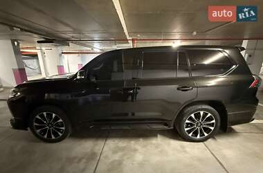 Внедорожник / Кроссовер Lexus LX 2021 в 