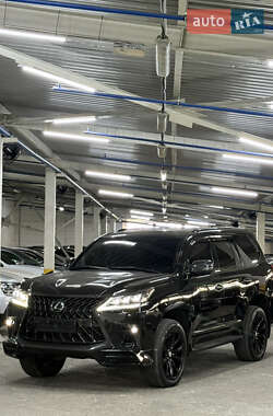 Внедорожник / Кроссовер Lexus LX 2015 в 