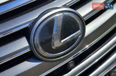Внедорожник / Кроссовер Lexus LX 2019 в 