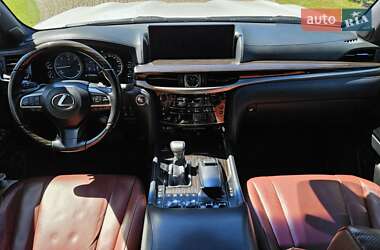 Внедорожник / Кроссовер Lexus LX 2019 в 