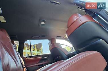 Внедорожник / Кроссовер Lexus LX 2019 в 
