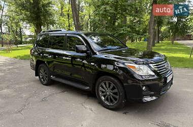 Внедорожник / Кроссовер Lexus LX 2008 в 