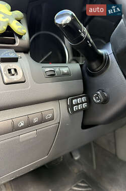 Внедорожник / Кроссовер Lexus LX 2008 в 