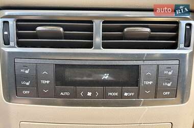 Внедорожник / Кроссовер Lexus LX 2008 в 