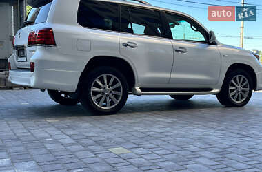 Позашляховик / Кросовер Lexus LX 2010 в 
