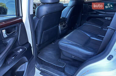 Позашляховик / Кросовер Lexus LX 2010 в 