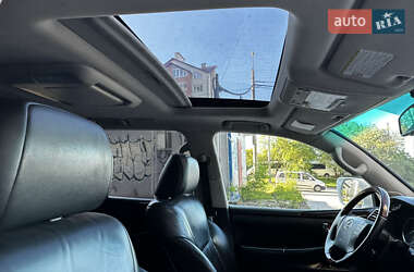 Позашляховик / Кросовер Lexus LX 2010 в 