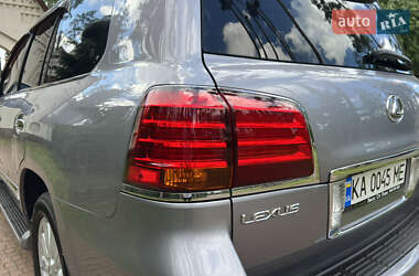 Внедорожник / Кроссовер Lexus LX 2008 в 