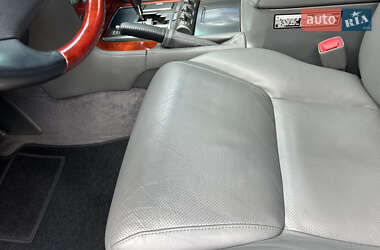 Внедорожник / Кроссовер Lexus LX 2008 в 