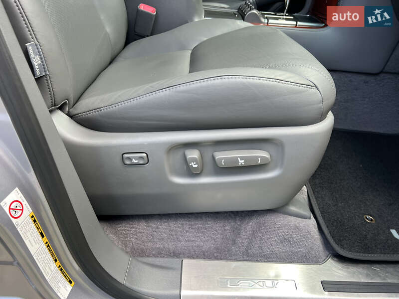 Позашляховик / Кросовер Lexus LX 2008 в Києві