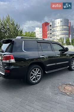 Позашляховик / Кросовер Lexus LX 2014 в 
