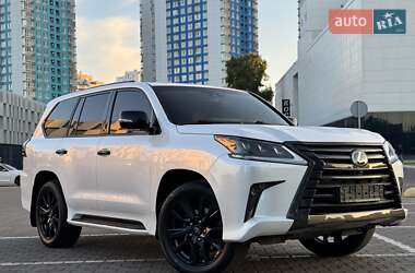 Внедорожник / Кроссовер Lexus LX 2020 в 