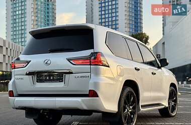 Внедорожник / Кроссовер Lexus LX 2020 в 