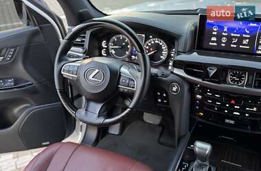 Внедорожник / Кроссовер Lexus LX 2020 в 