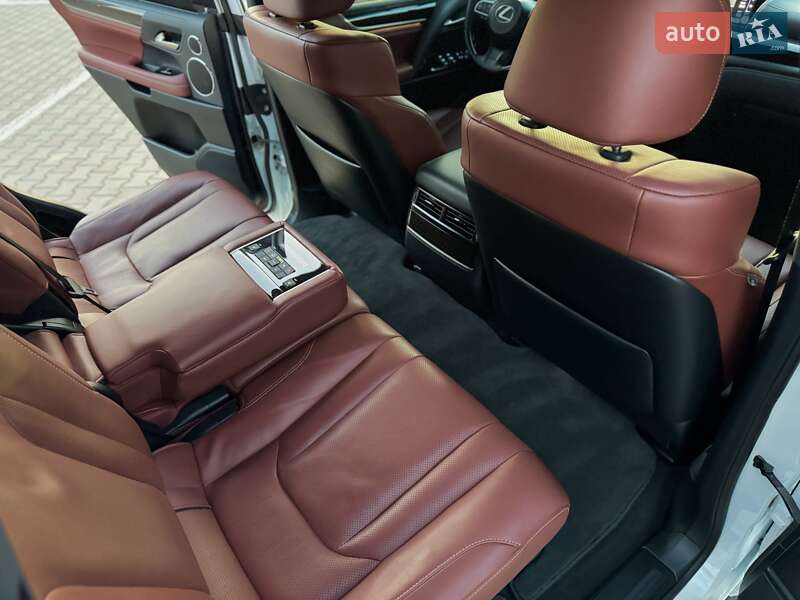 Позашляховик / Кросовер Lexus LX 2020 в Одесі