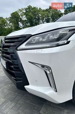 Внедорожник / Кроссовер Lexus LX 2017 в 