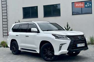 Внедорожник / Кроссовер Lexus LX 2017 в 