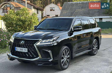 Внедорожник / Кроссовер Lexus LX 2018 в 
