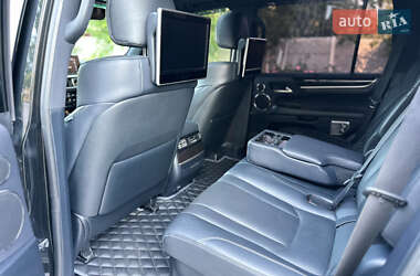 Внедорожник / Кроссовер Lexus LX 2018 в 