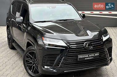Внедорожник / Кроссовер Lexus LX 2022 в 