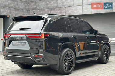 Внедорожник / Кроссовер Lexus LX 2022 в 