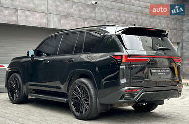 Внедорожник / Кроссовер Lexus LX 2022 в 