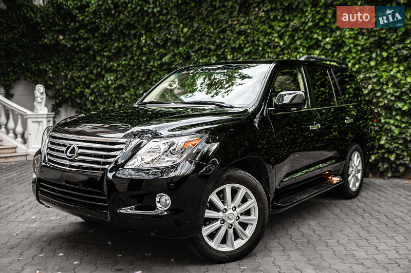 Внедорожник / Кроссовер Lexus LX 2010 в Одессе