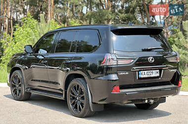 Внедорожник / Кроссовер Lexus LX 2020 в 