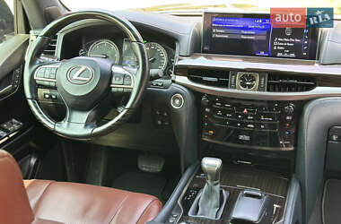 Внедорожник / Кроссовер Lexus LX 2020 в 