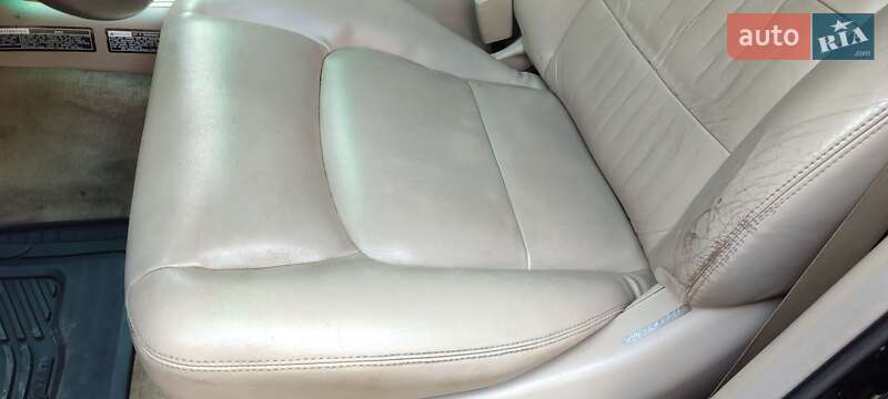 Внедорожник / Кроссовер Lexus LX 2006 в Никополе