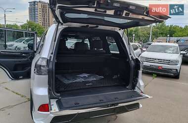 Внедорожник / Кроссовер Lexus LX 2021 в 