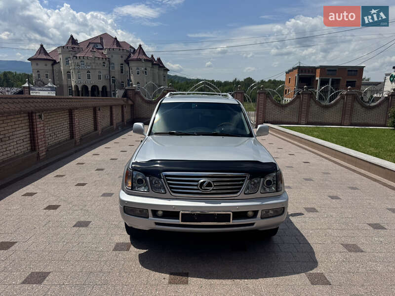Внедорожник / Кроссовер Lexus LX 2006 в 