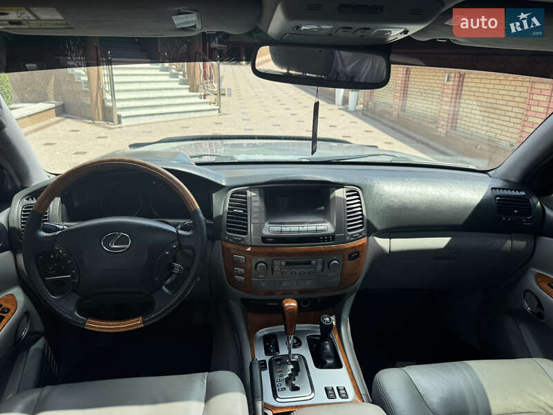 Внедорожник / Кроссовер Lexus LX 2006 в Тячеве